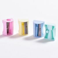 得力（deli）0531 卷筆刀可愛學生削筆器創(chuàng)意韓國轉(zhuǎn)筆刀趣味幾何鉛安全筆刀 散裝(顏色隨機)0531   開學